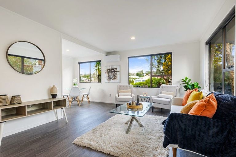 Photo of property in 1/9 Hydra Place, Glen Eden, Auckland, 0602