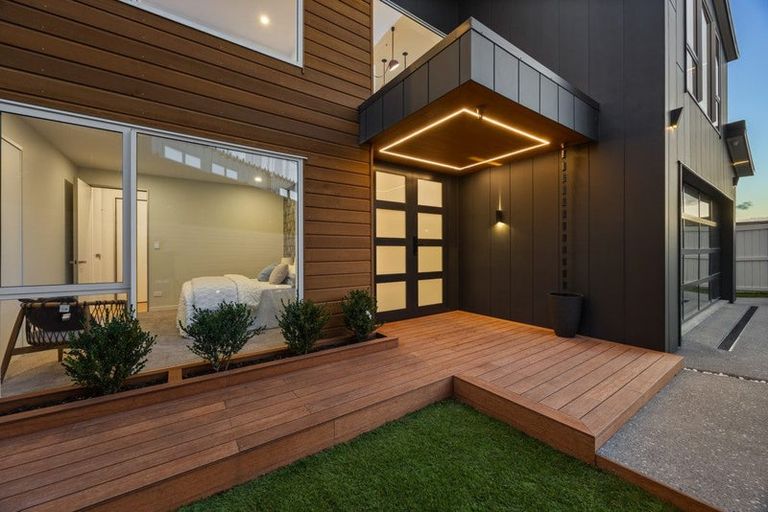 Photo of property in 4 Seawind Way, Hobsonville, Auckland, 0616