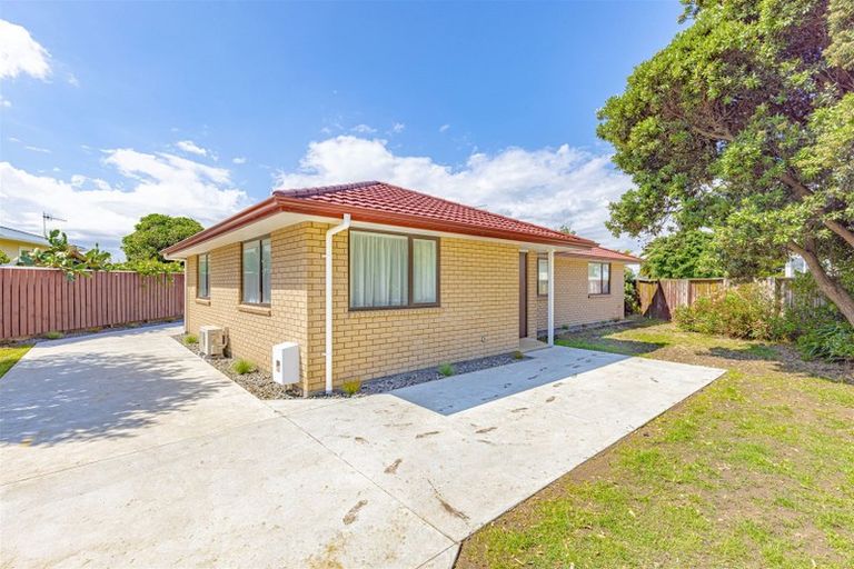 Photo of property in 48 Thatcher Street, Castlecliff, Whanganui, 4501