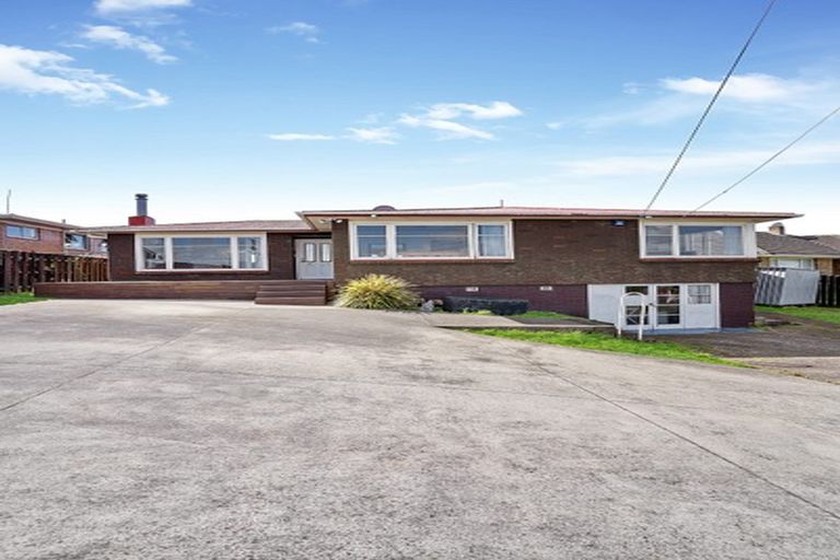 Photo of property in 18 Prangley Avenue, Mangere, Auckland, 2022