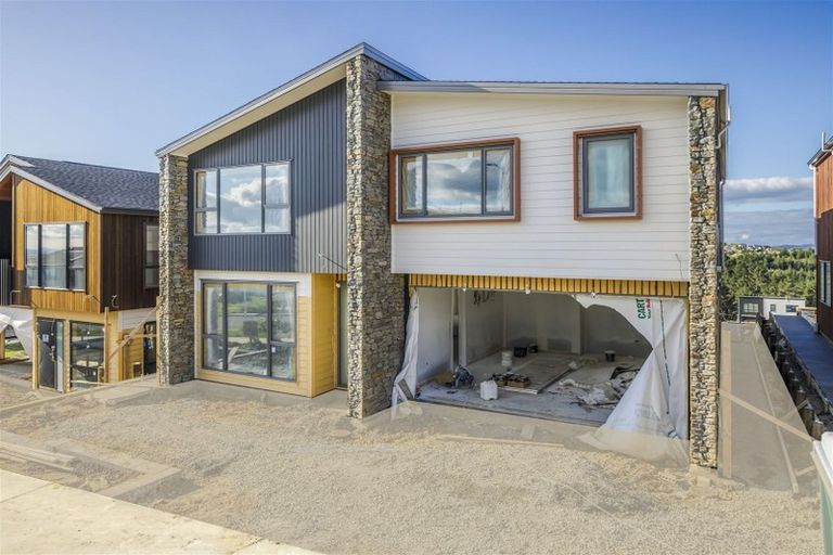 Photo of property in 71 Michael Bosher Way, Flat Bush, Auckland, 2019