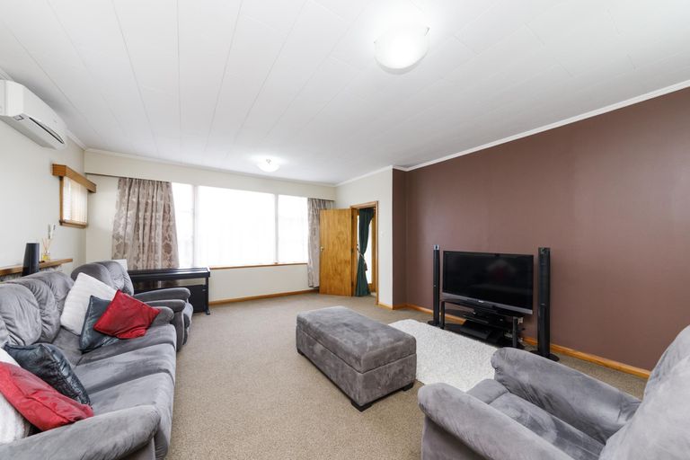 Photo of property in 20 East Street, Terrace End, Palmerston North, 4410