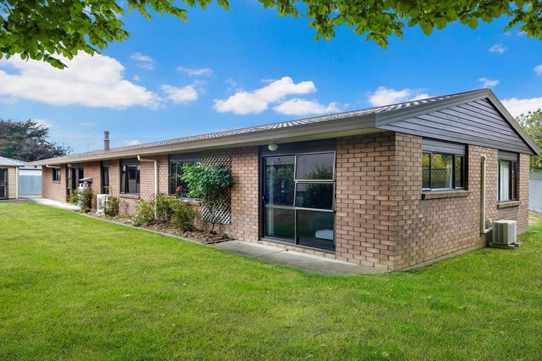 Photo of property in 3 Wanaka Place, Mairehau, Christchurch, 8052