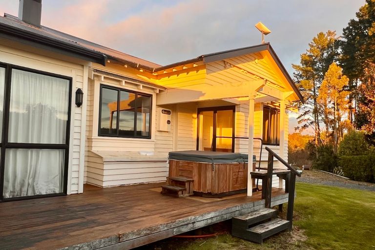 Photo of property in 172 Ellett Road, Karaka, Papakura, 2580