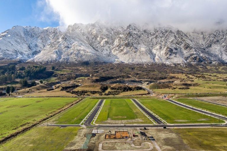 Photo of property in 436 Kingston Road, Jacks Point, Queenstown, 9371