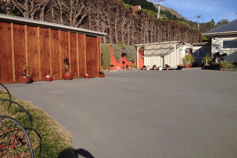 Photo of property in 8 Ocean View Terrace, Sumner, Christchurch, 8081