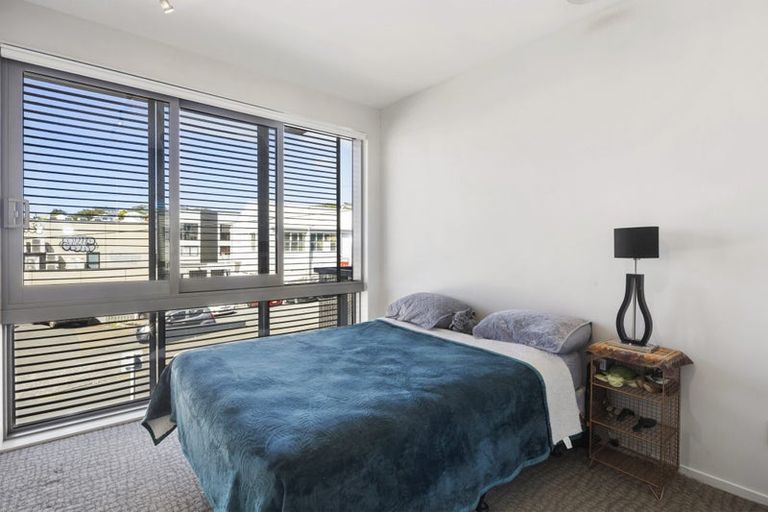 Photo of property in Masina Apartments, 201/80 Riddiford Street, Newtown, Wellington, 6021