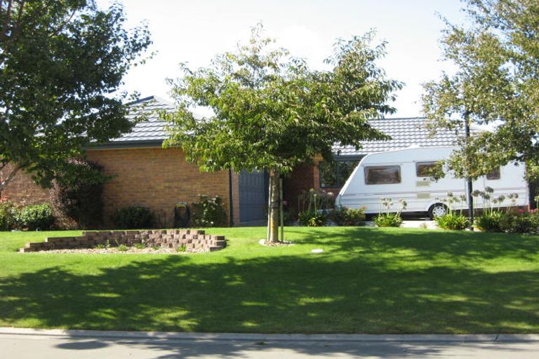 Photo of property in 14 Bronte Way, Rolleston, 7614