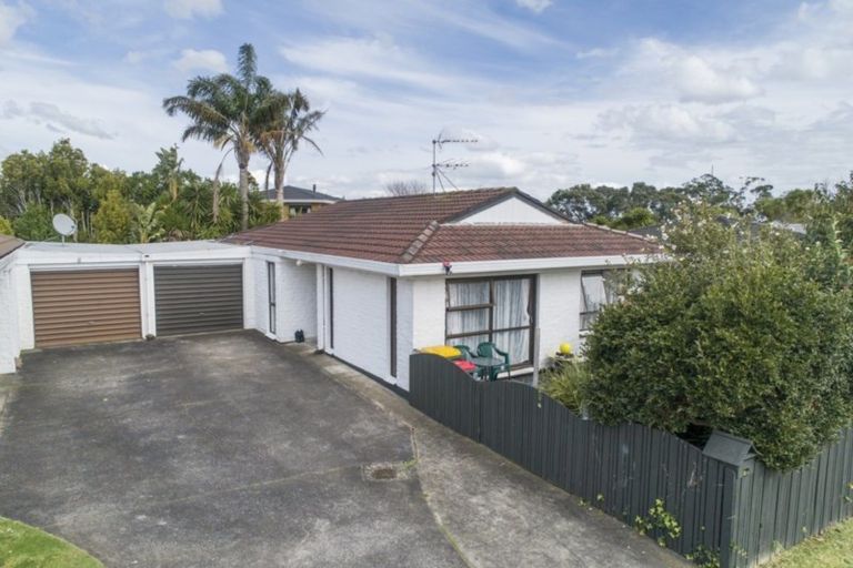 Photo of property in 2b Roys Road, Weymouth, Auckland, 2103