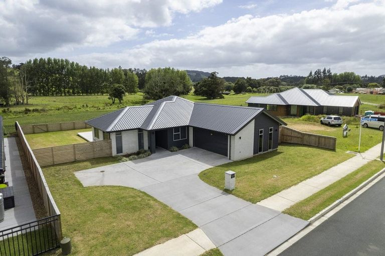 Photo of property in 22 Harrison Drive, Tikipunga, Whangarei, 0112