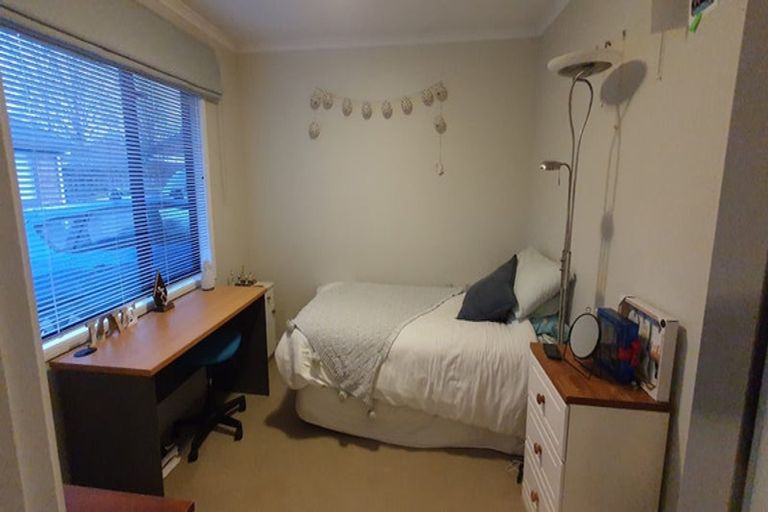 Photo of property in 2/240 Old Farm Road, Hillcrest, Hamilton, 3216