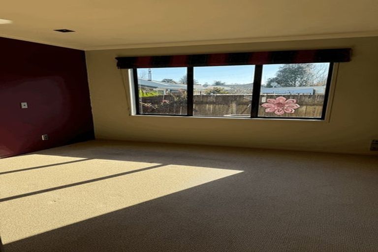 Photo of property in 127 Victoria Street, Cambridge, 3434