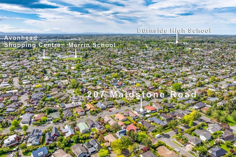 Photo of property in 207 Maidstone Road, Avonhead, Christchurch, 8042