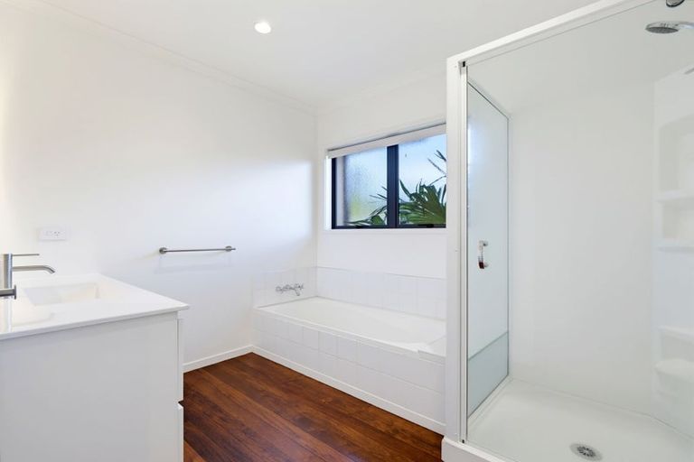 Photo of property in 8 The Fairway, Whakatane, 3120