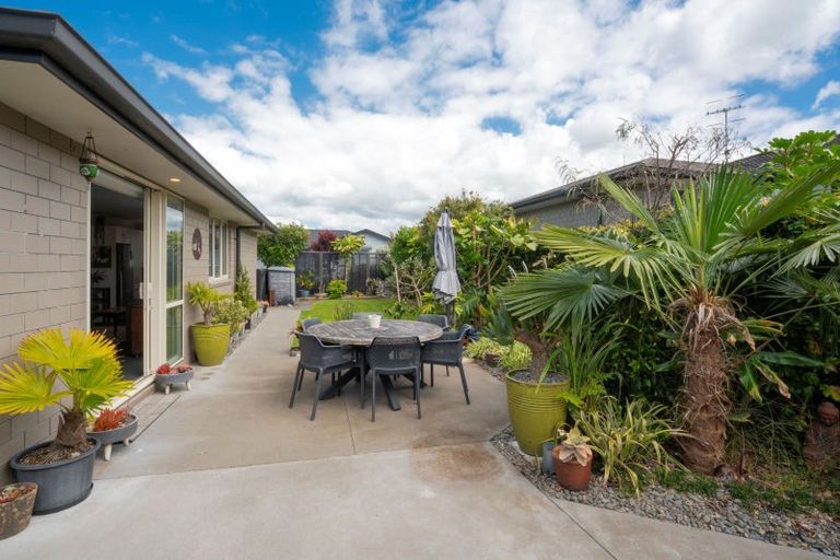 Photo of property in Waterview Estate, 54/4 Greystone Place, Omokoroa, 3114