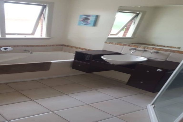 Photo of property in 205a Matsons Avenue, Papanui, Christchurch, 8053