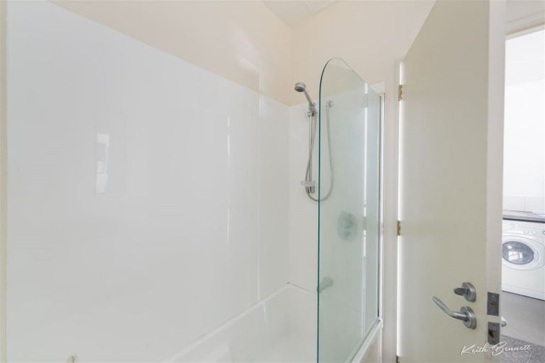 Photo of property in Hume House, 9/152 The Terrace, Wellington Central, Wellington, 6011