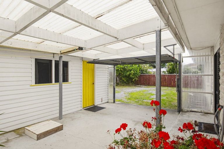 Photo of property in 94 Kennedy Drive, Levin, 5510