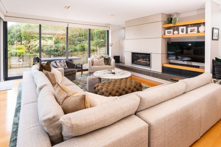 Photo of property in 24 Punjab Street, Khandallah, Wellington, 6035