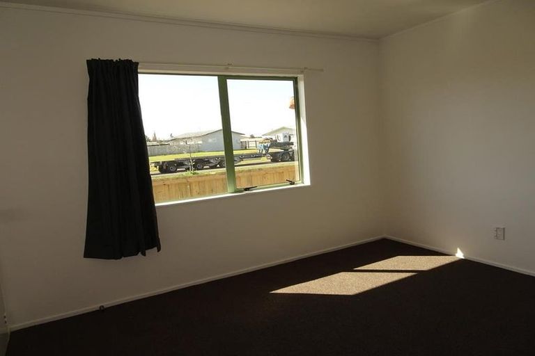 Photo of property in 341 Flaxmere Avenue, Flaxmere, Hastings, 4120