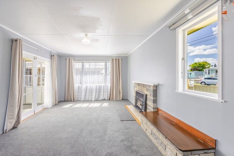 Photo of property in 15 Wilder Street, Waipukurau, 4200