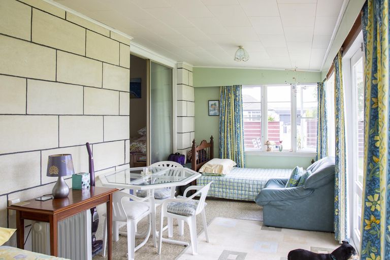 Photo of property in 2 Dalmeny Street, Oamaru North, Oamaru, 9400