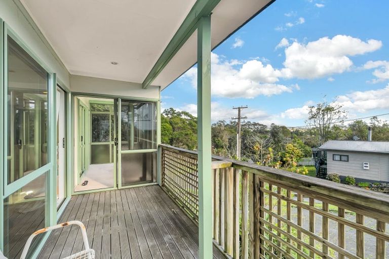 Photo of property in 67 Rangeview Road, Sunnyvale, Auckland, 0612