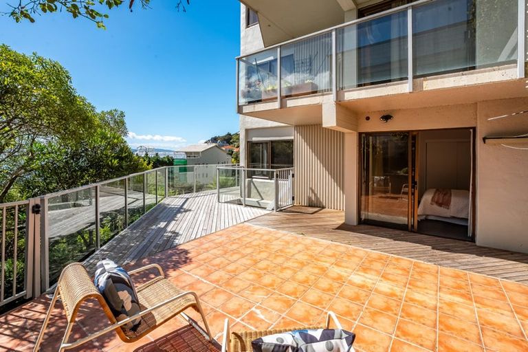 Photo of property in 1/9 Wilkinson Street, Oriental Bay, Wellington, 6011