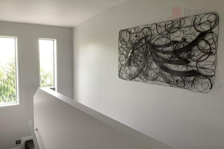 Photo of property in 200a Edgeware Road, Edgeware, Christchurch, 8013