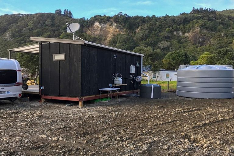 Photo of property in 130 Onepoto Road, Hicks Bay, Tikitiki, 4087