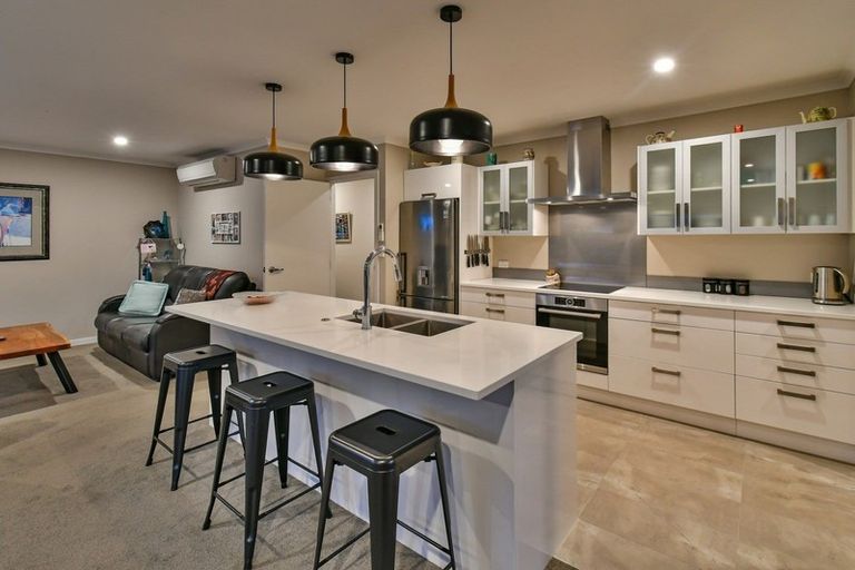 Photo of property in 6 Hillpark Drive, Pokeno, 2402