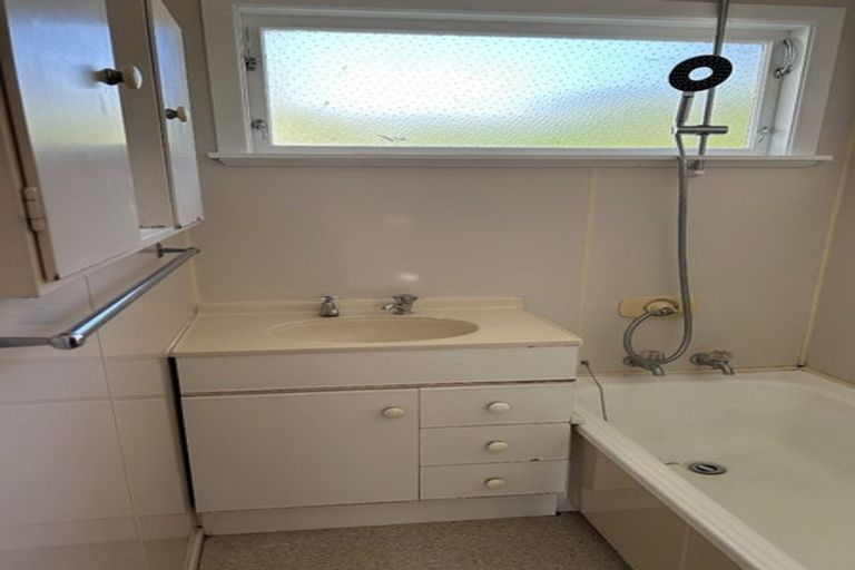 Photo of property in 180-182 East Street, Greytown, 5712