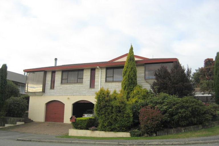 Photo of property in 2 Dove Place, Holmes Hill, Oamaru, 9401