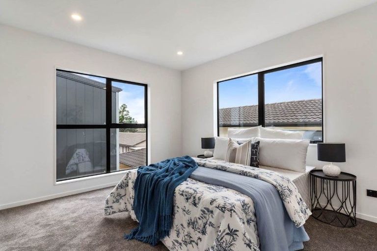 Photo of property in 707 Massey Road, Mangere, Auckland, 2022