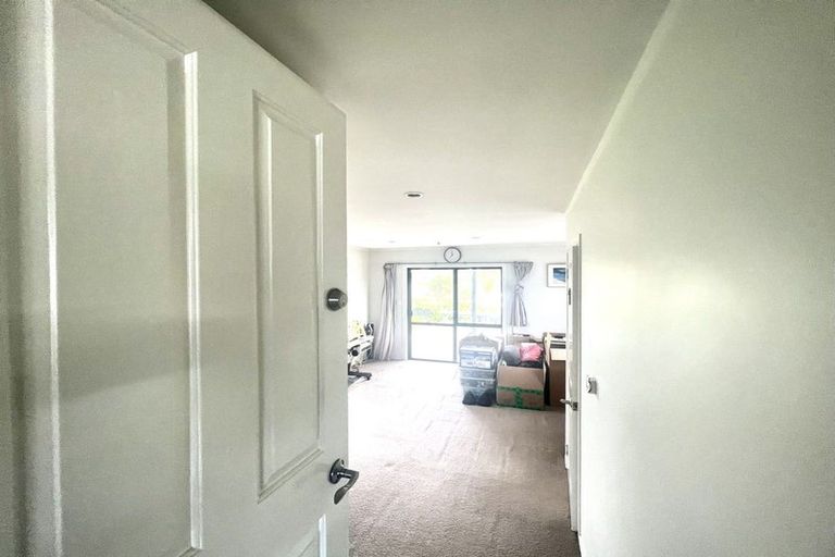 Photo of property in 16 Mawson Avenue, Torbay, Auckland, 0630