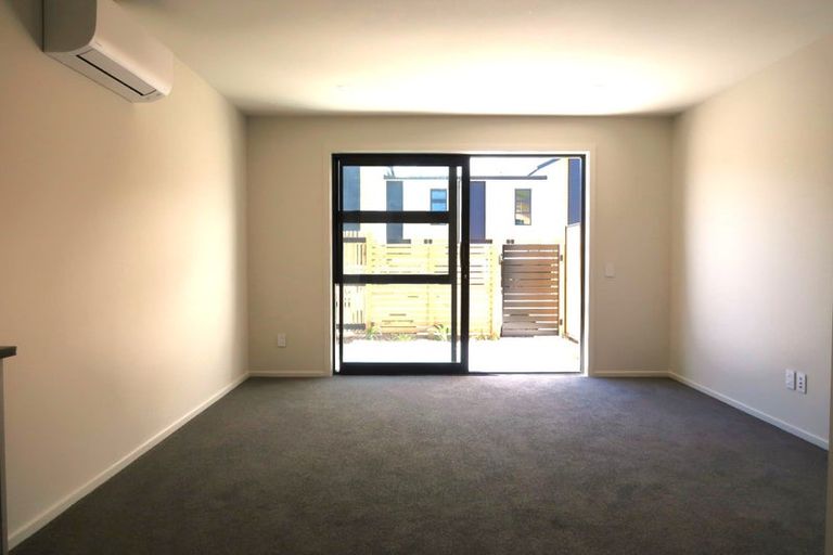 Photo of property in 6 Te Ara O Ralph Olsen, Wainuiomata, Lower Hutt, 5014