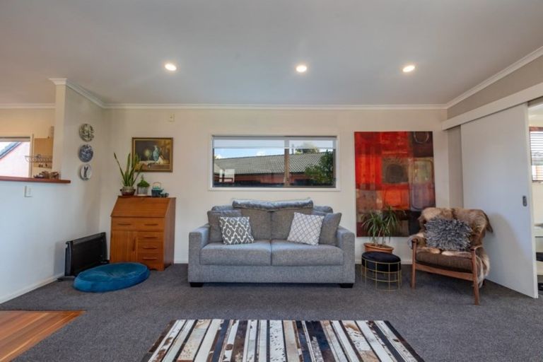 Photo of property in 314 Te Moana Road, Waikanae, 5036