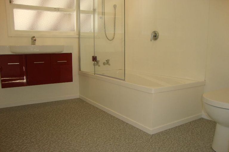 Photo of property in 1/151 Parkers Road, Tahunanui, Nelson, 7011