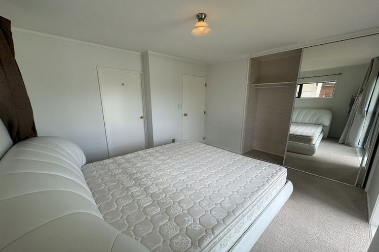 Photo of property in 25 Davington Way, Burswood, Auckland, 2013