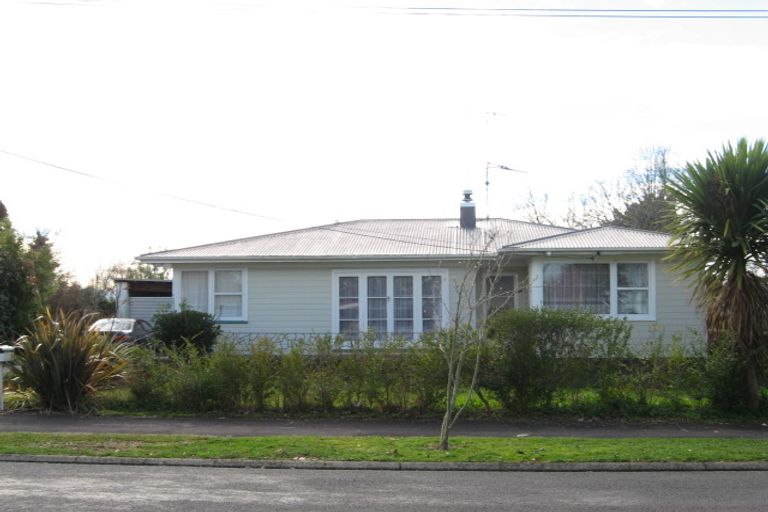 Photo of property in 13 Barrie Crescent, Silverdale, Hamilton, 3216