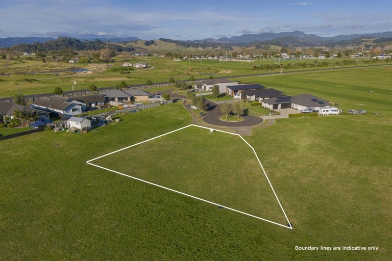 Photo of property in 6 Tango Way, Whitianga, 3510
