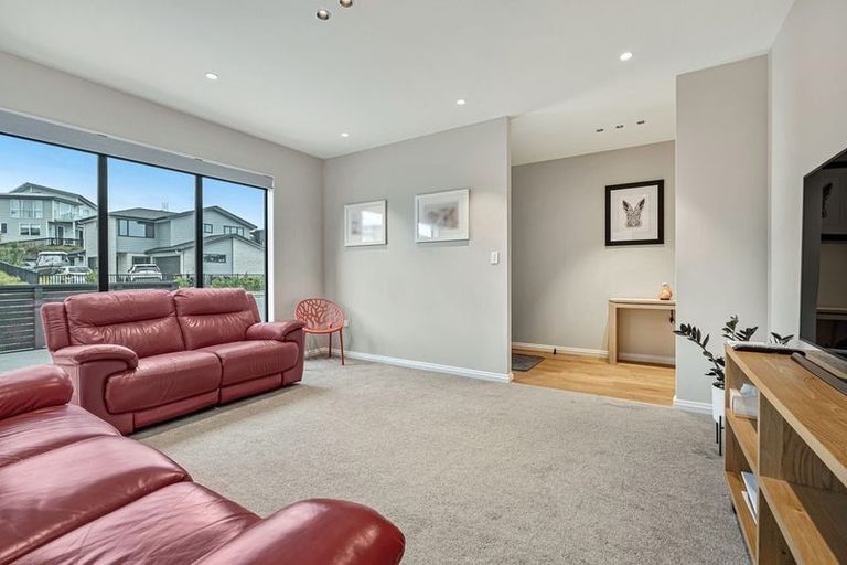 Photo of property in 5 Keel Street, Long Bay, Auckland, 0630