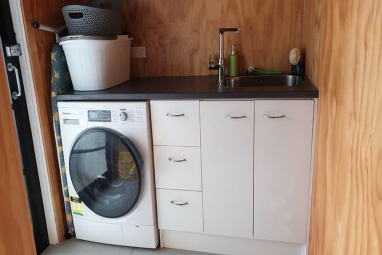 Photo of property in 482 Devon Street East, Strandon, New Plymouth, 4312