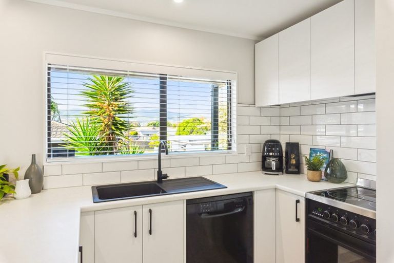 Photo of property in 19c Hurley Road, Paraparaumu Beach, Paraparaumu, 5032
