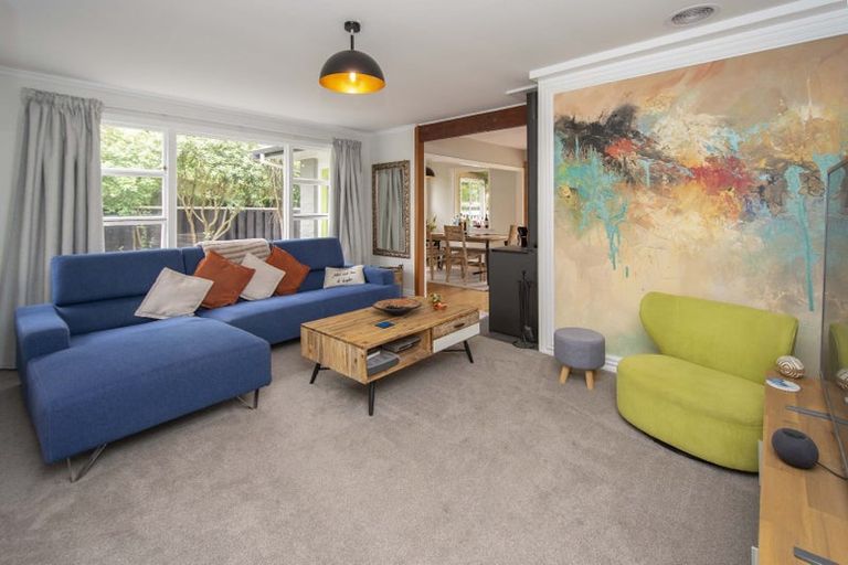 Photo of property in 9 Waiau Street, Cracroft, Christchurch, 8025