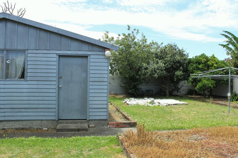 Photo of property in 5 Ward Street, Riverdale, Gisborne, 4010