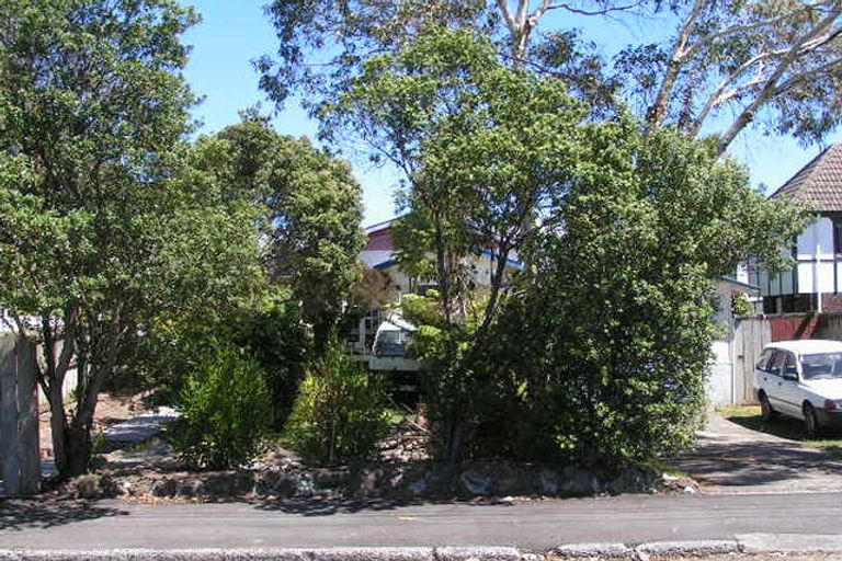 Photo of property in 20 Church Street, Northcote Point, Auckland, 0627