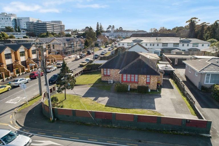 Photo of property in 49 Lorne Street, Melville, Hamilton, 3206