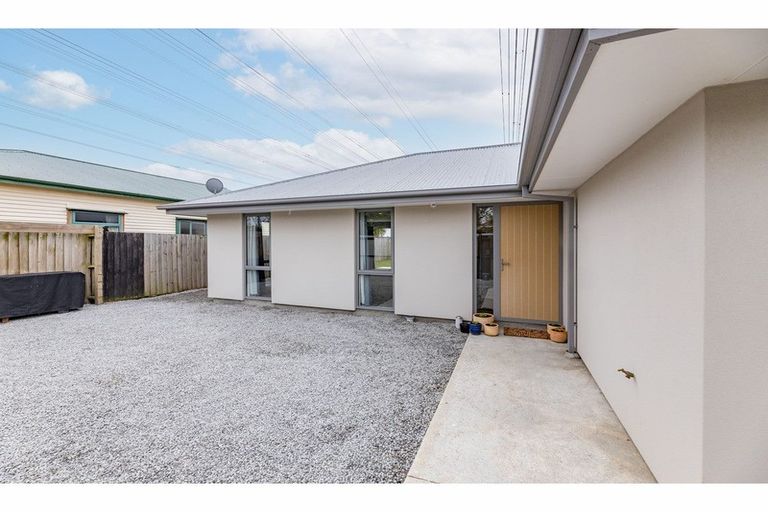 Photo of property in 34 Roberts Road, Hei Hei, Christchurch, 8042