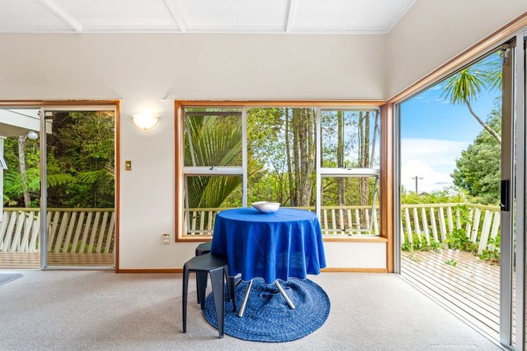 Photo of property in 19 Clinton Road, Tawharanui Peninsula, Warkworth, 0986
